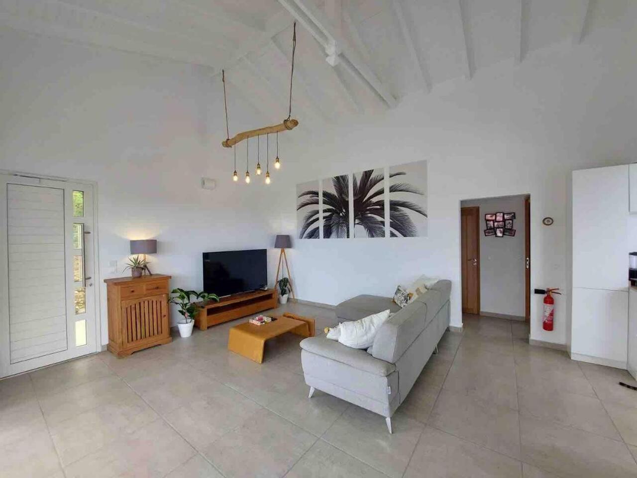 Villa Blue Sunrise Pool & Jacuzzi 5mn de la mer