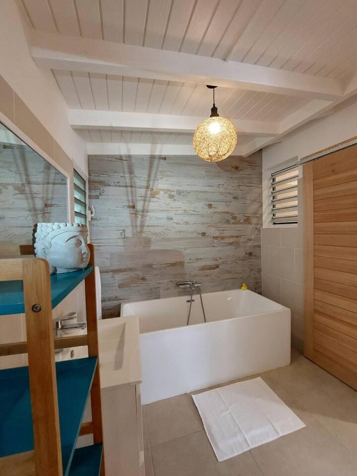 Villa Blue Sunrise Pool & Jacuzzi 5mn de la mer