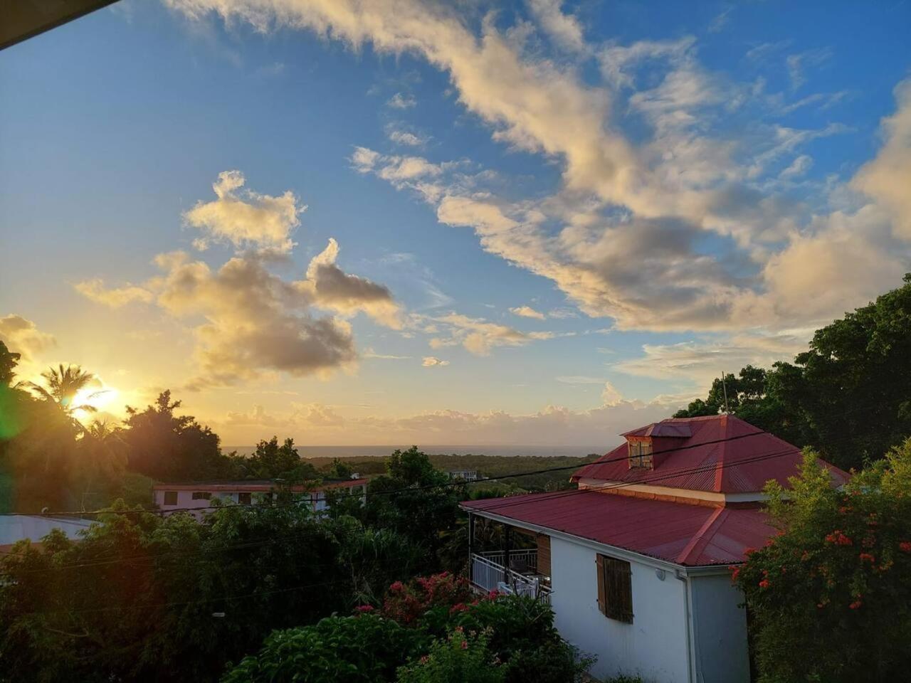 Villa Blue Sunrise Pool & Jacuzzi 5mn de la mer