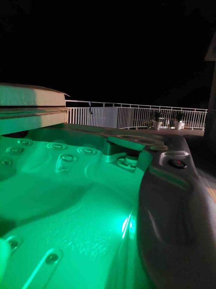 Villa Blue Sunrise Pool & Jacuzzi 5mn de la mer