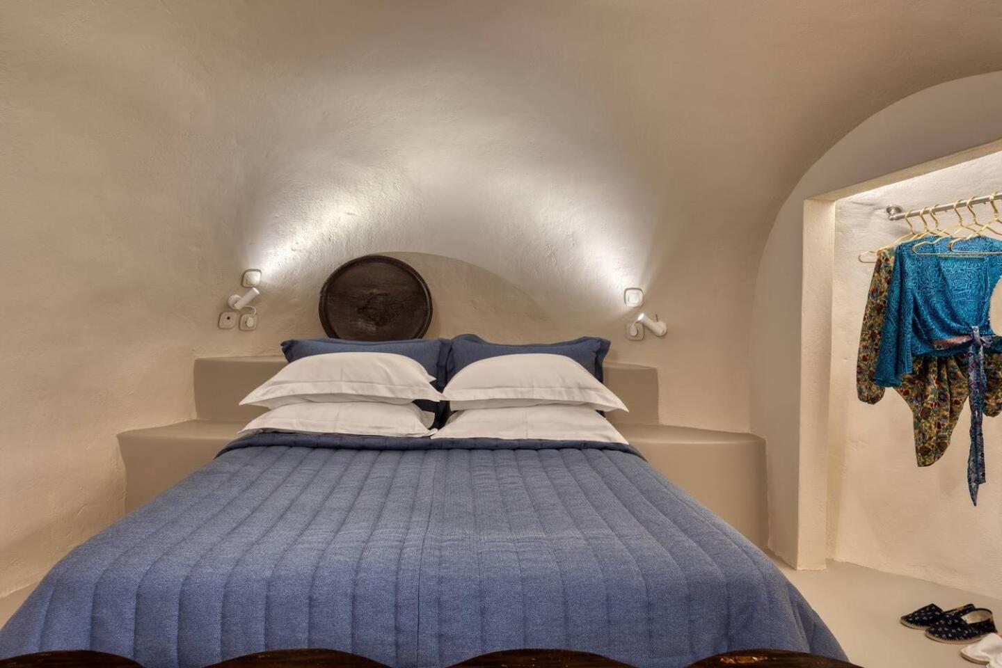 Oias Local Cave Houses photo 4