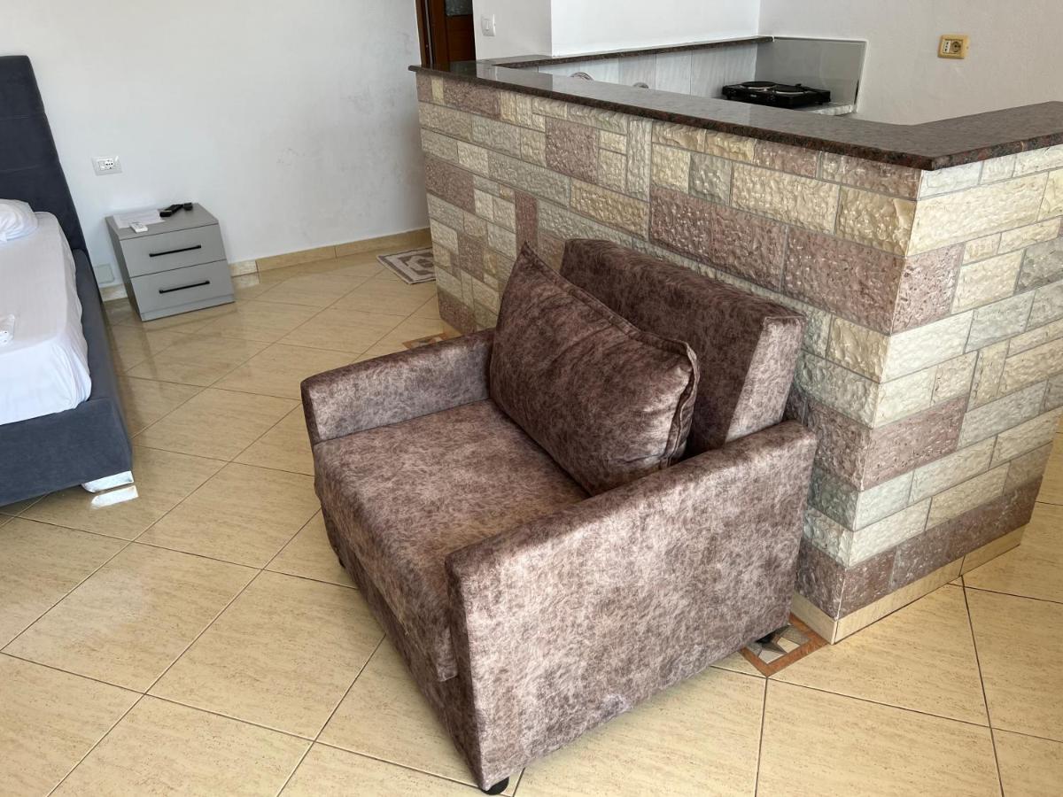 Lovely apartment with sea view in Saranda photo 2