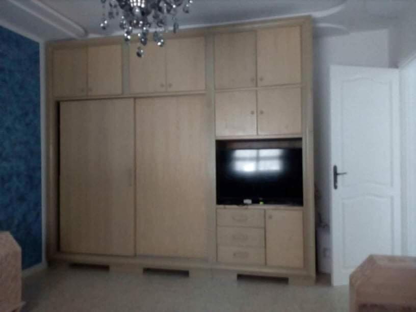 Zayneb'S home