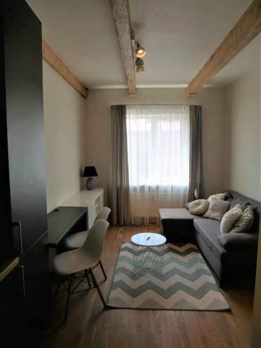 Lovely 1-bedroom condo view 4