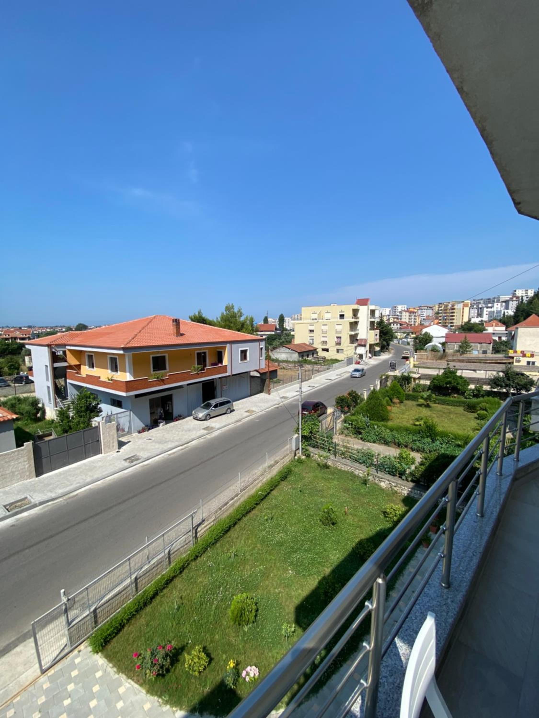 Rajmonda Apartment