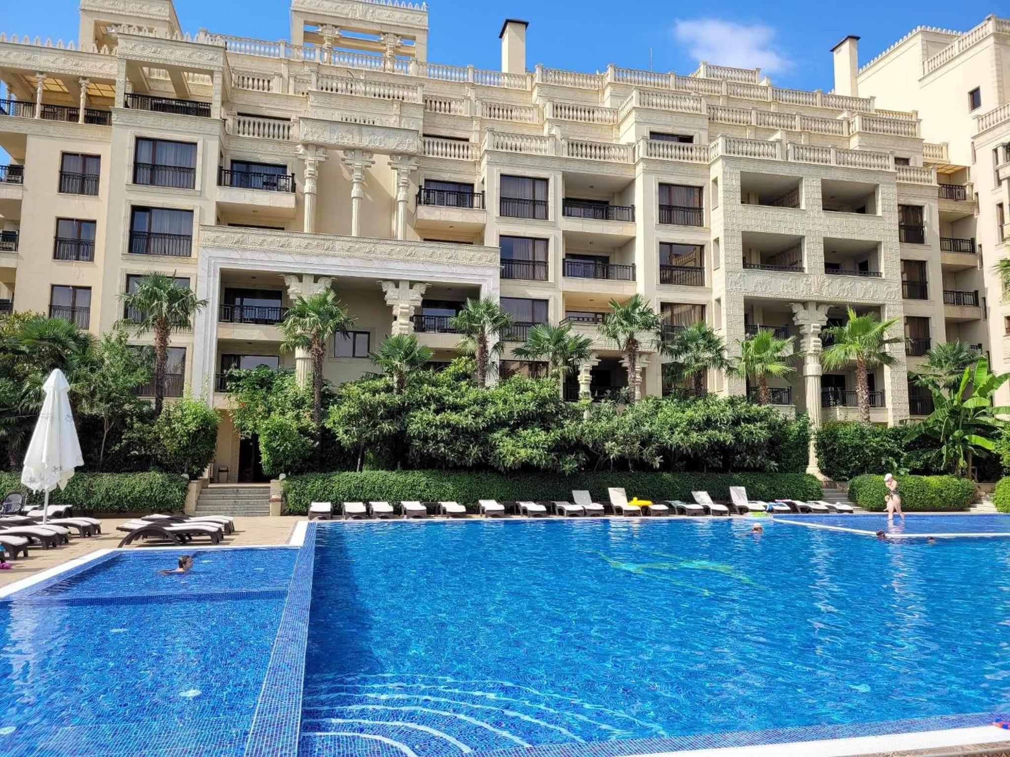Argisht Luxury Apartment Golden Sands