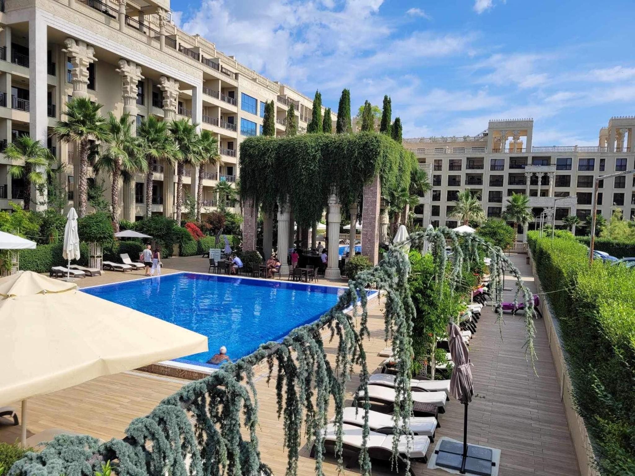 Argisht Luxury Apartment Golden Sands
