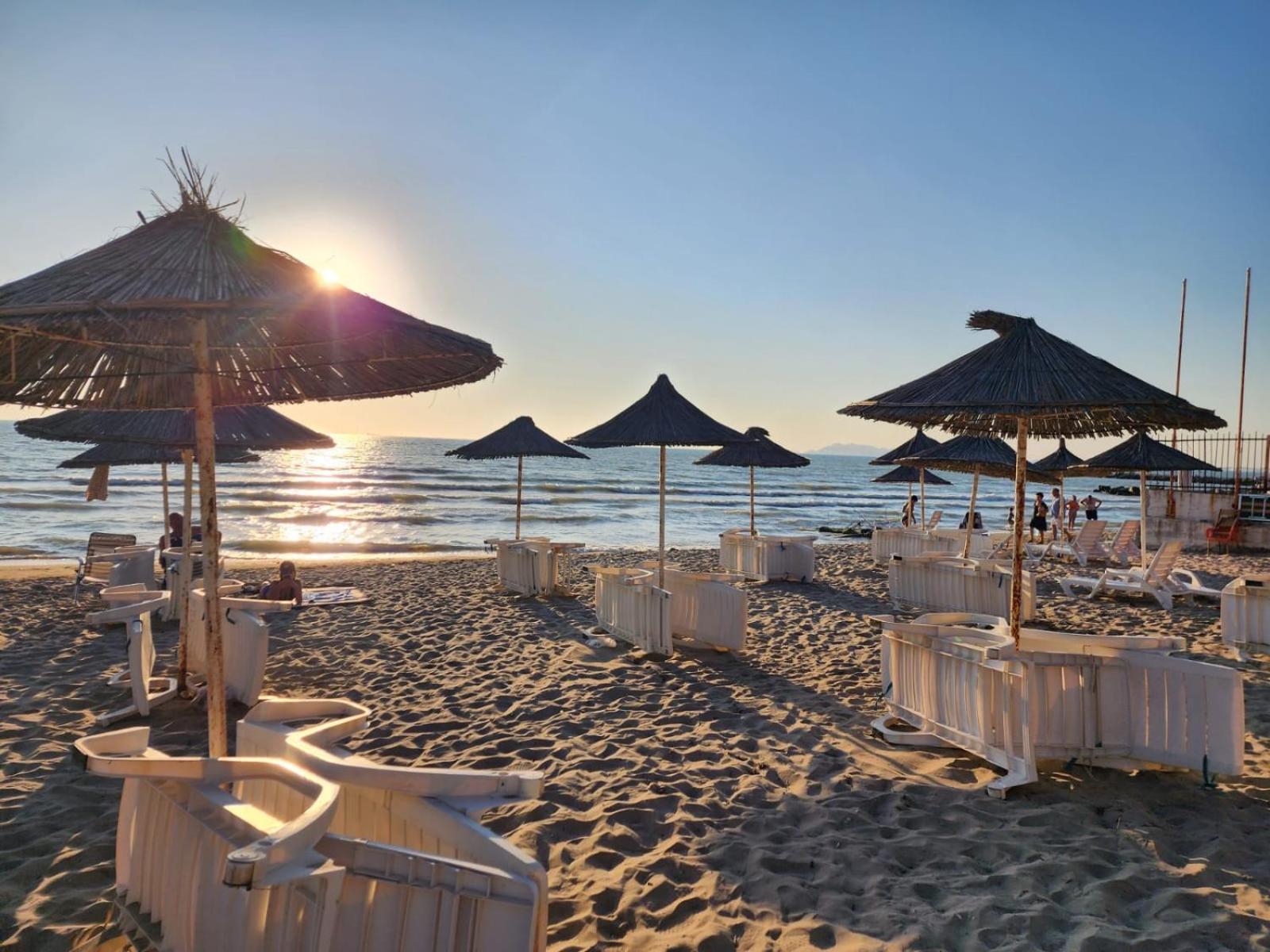 Cozy beach apartment photo 3