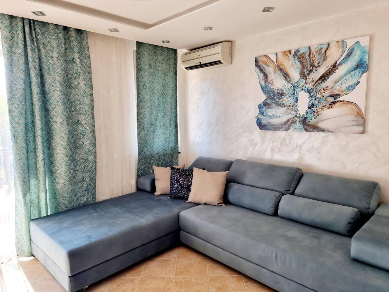Oazis resort lux vip apartament