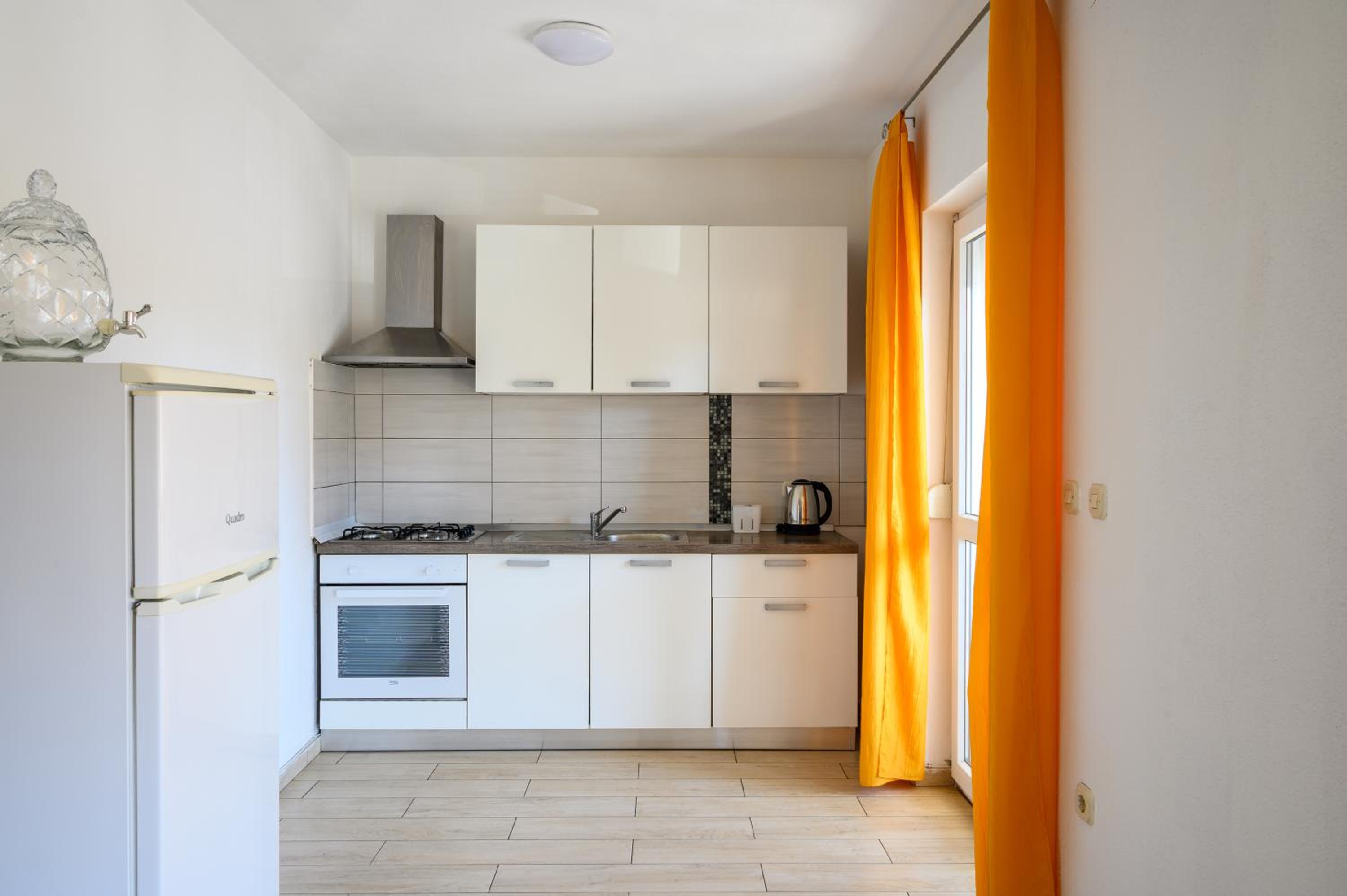 Antonio Apartments