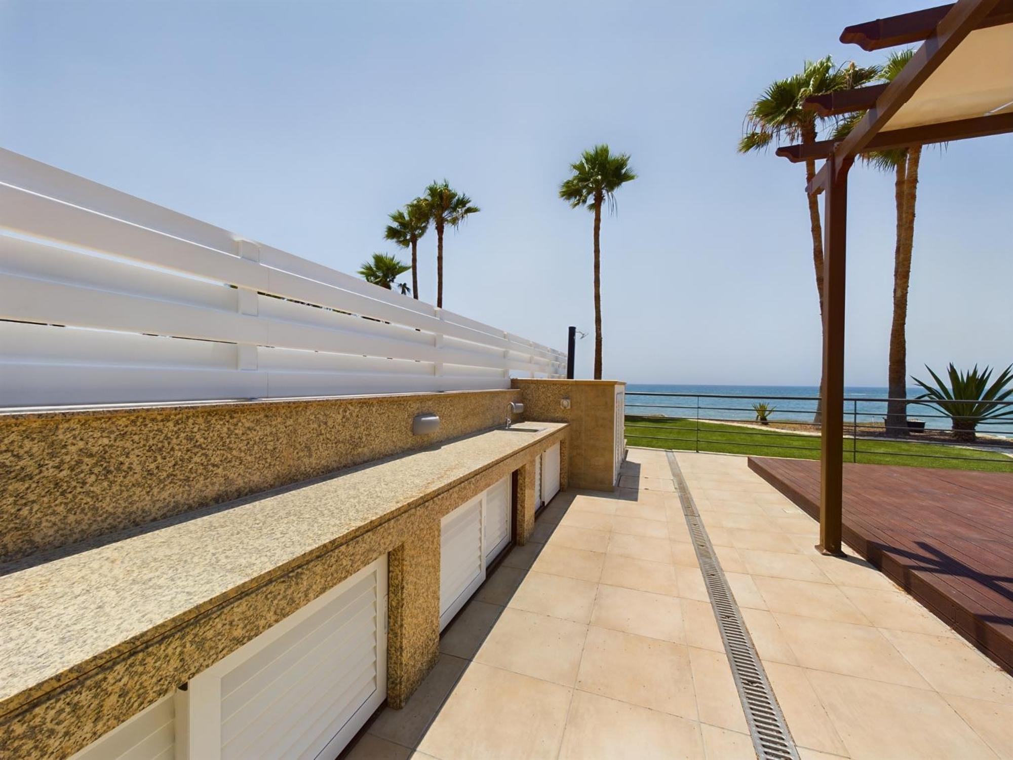 Fabulous beach front house with pool