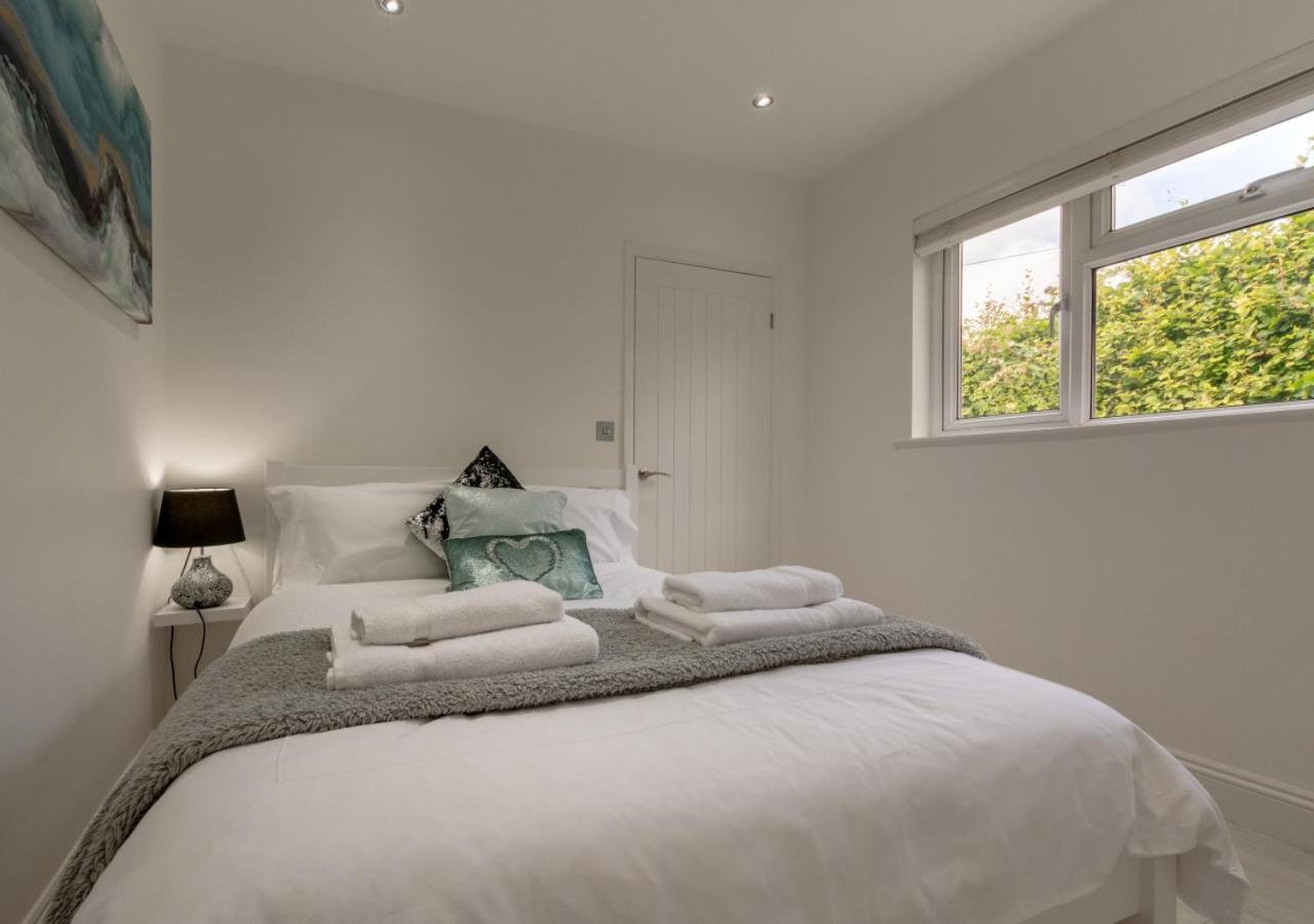 4 Bed in Saundersfoot oc-pw9073