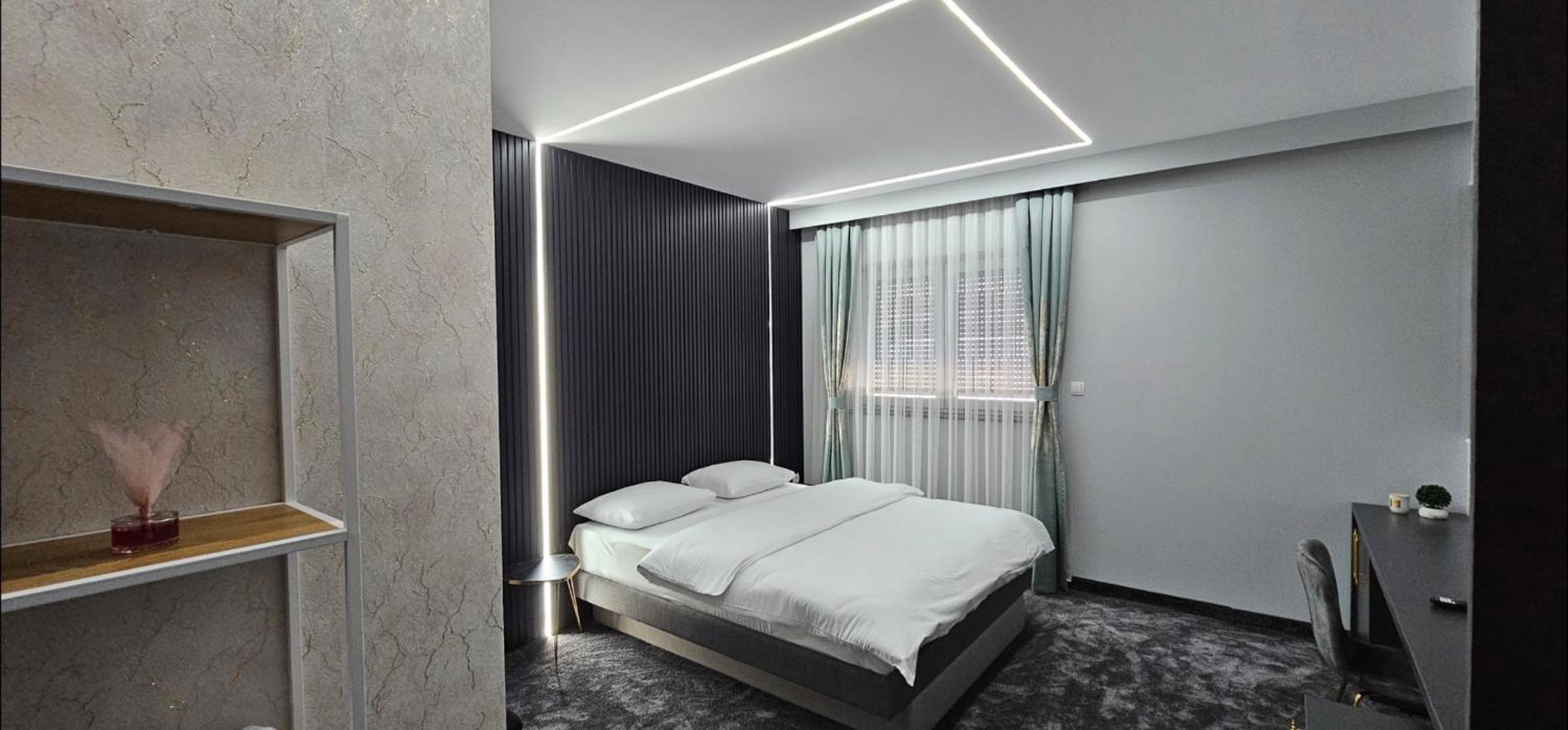 Luxury Room 's