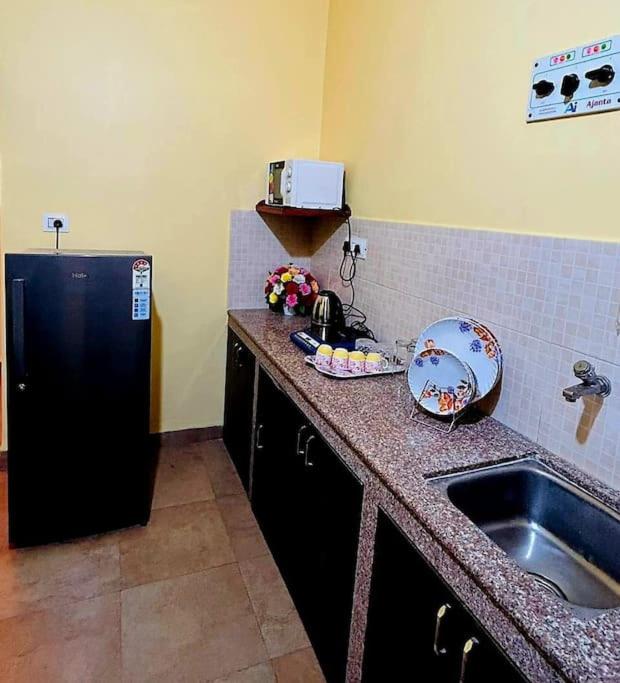 Reev's Homestay: Luxury 2 Bedroom apartment view 5
