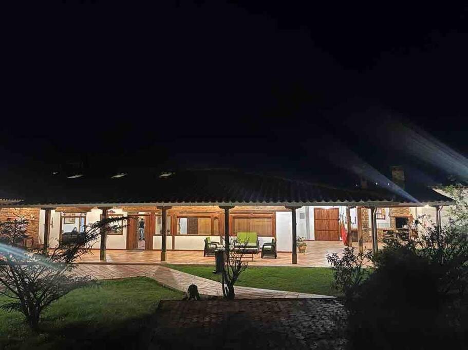 CASA CAMPESTRE VILLA RICA