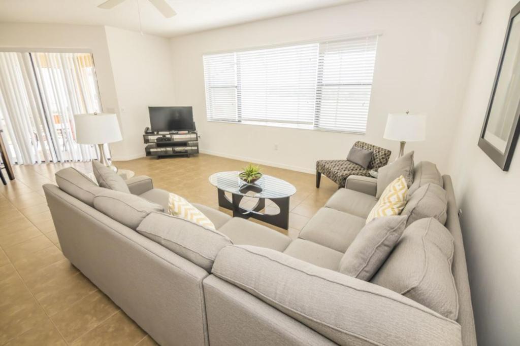Modern Providence Vacation Home view 2