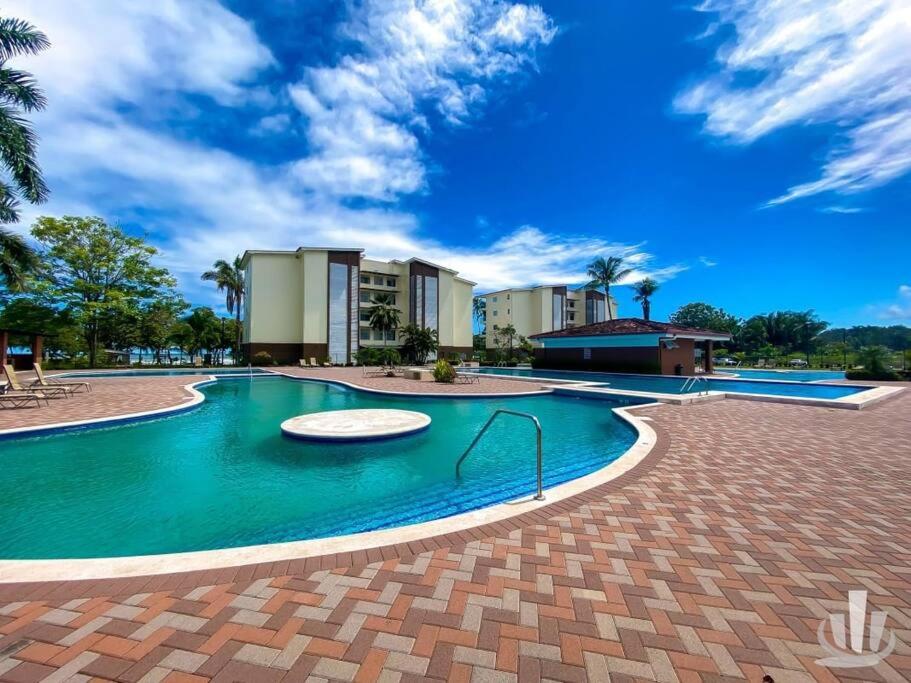Condo Jaco bejuco frente al mar y casa con piscina