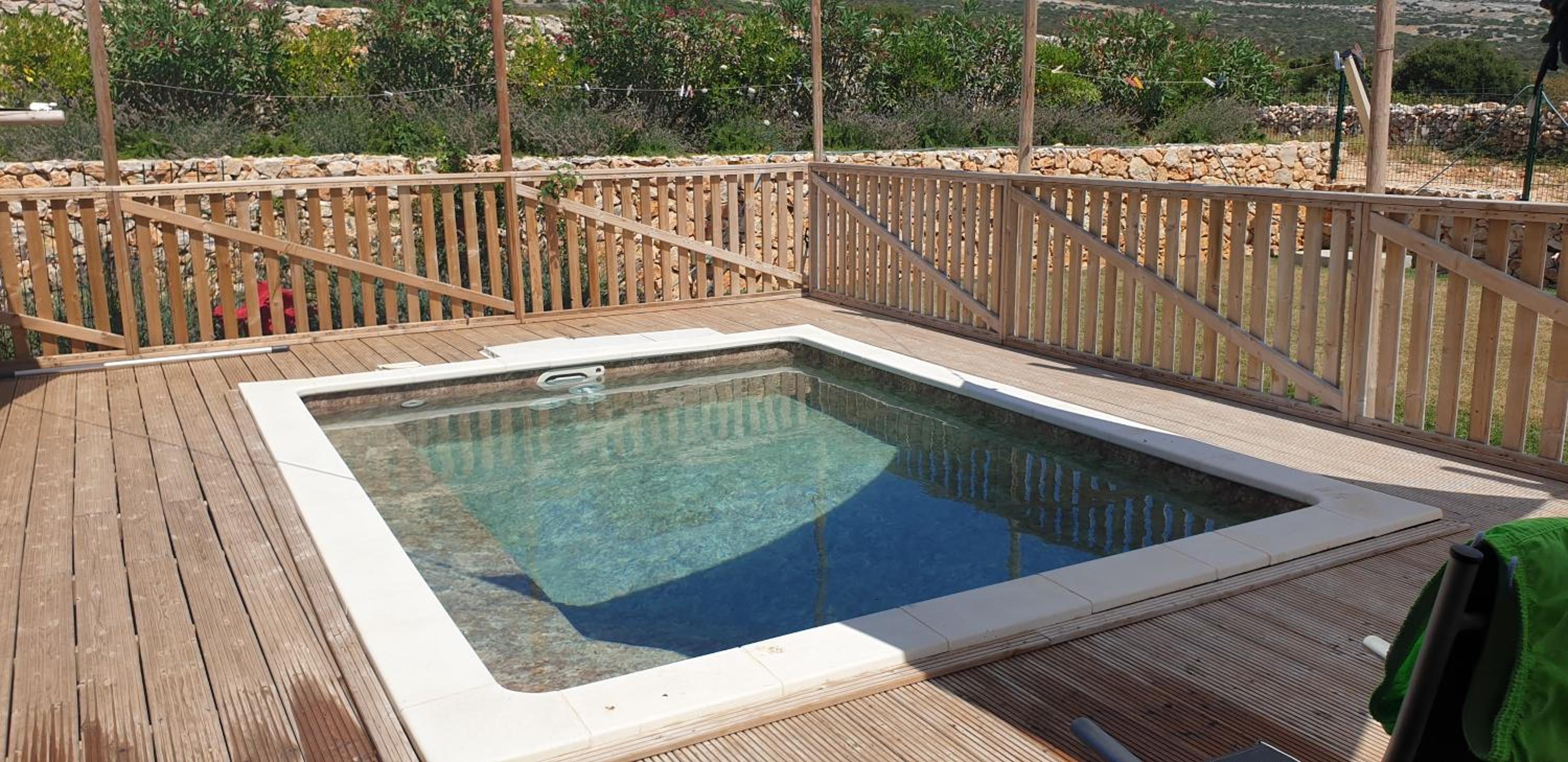 Larah Land 4 Star Glamping Yala Lodge plus kids lodge