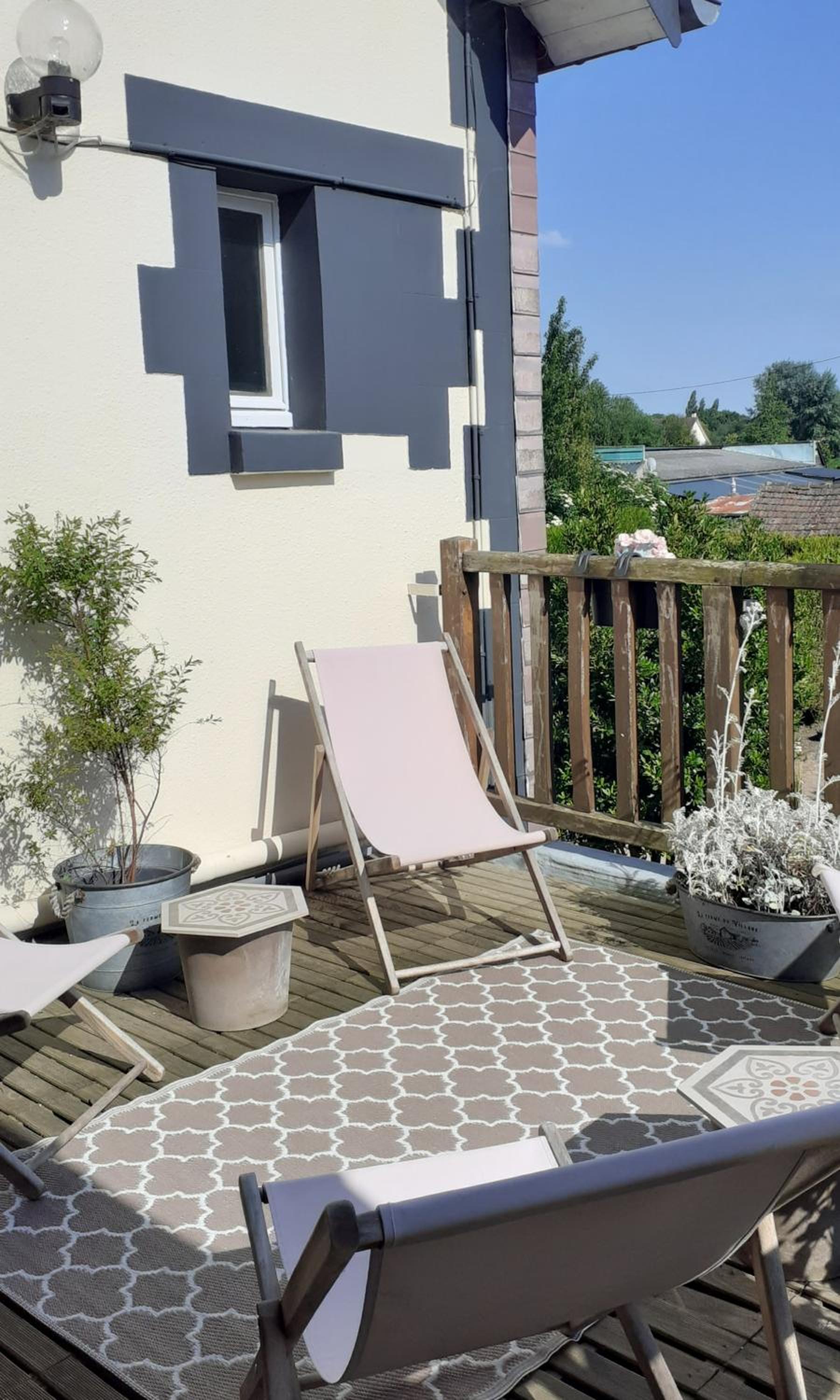 balcony