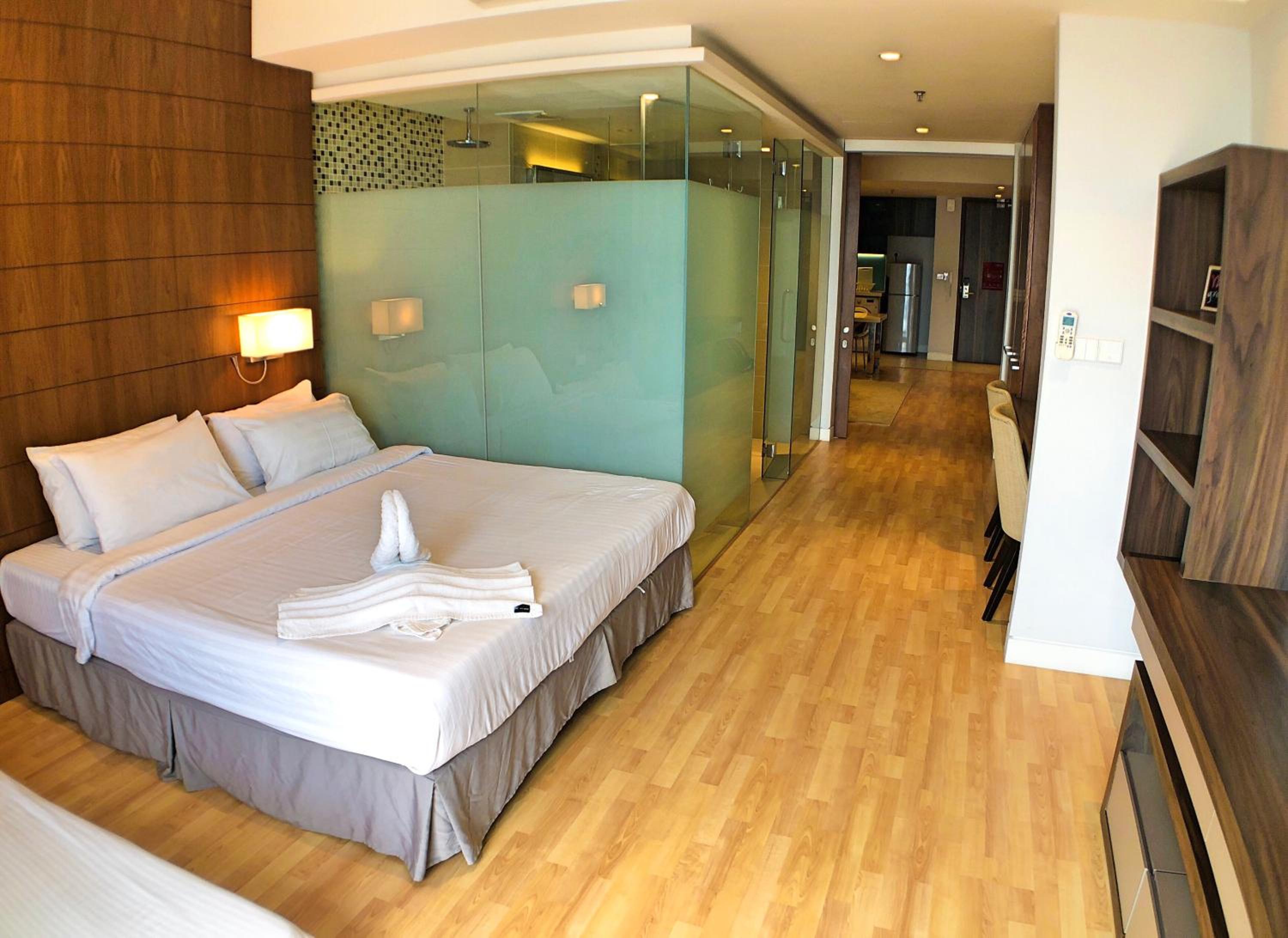Greystone D' Majestic Place