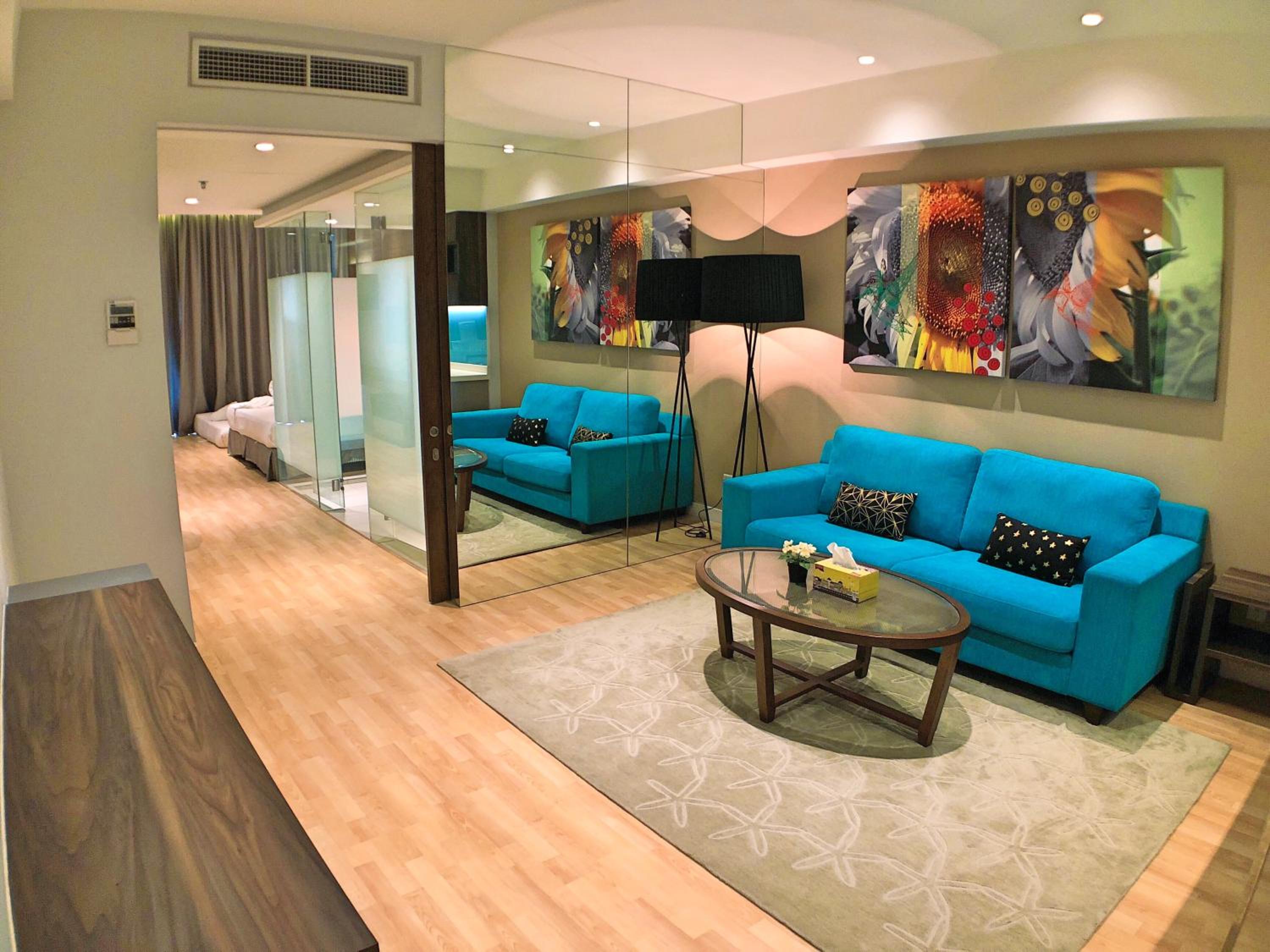 Greystone D' Majestic Place