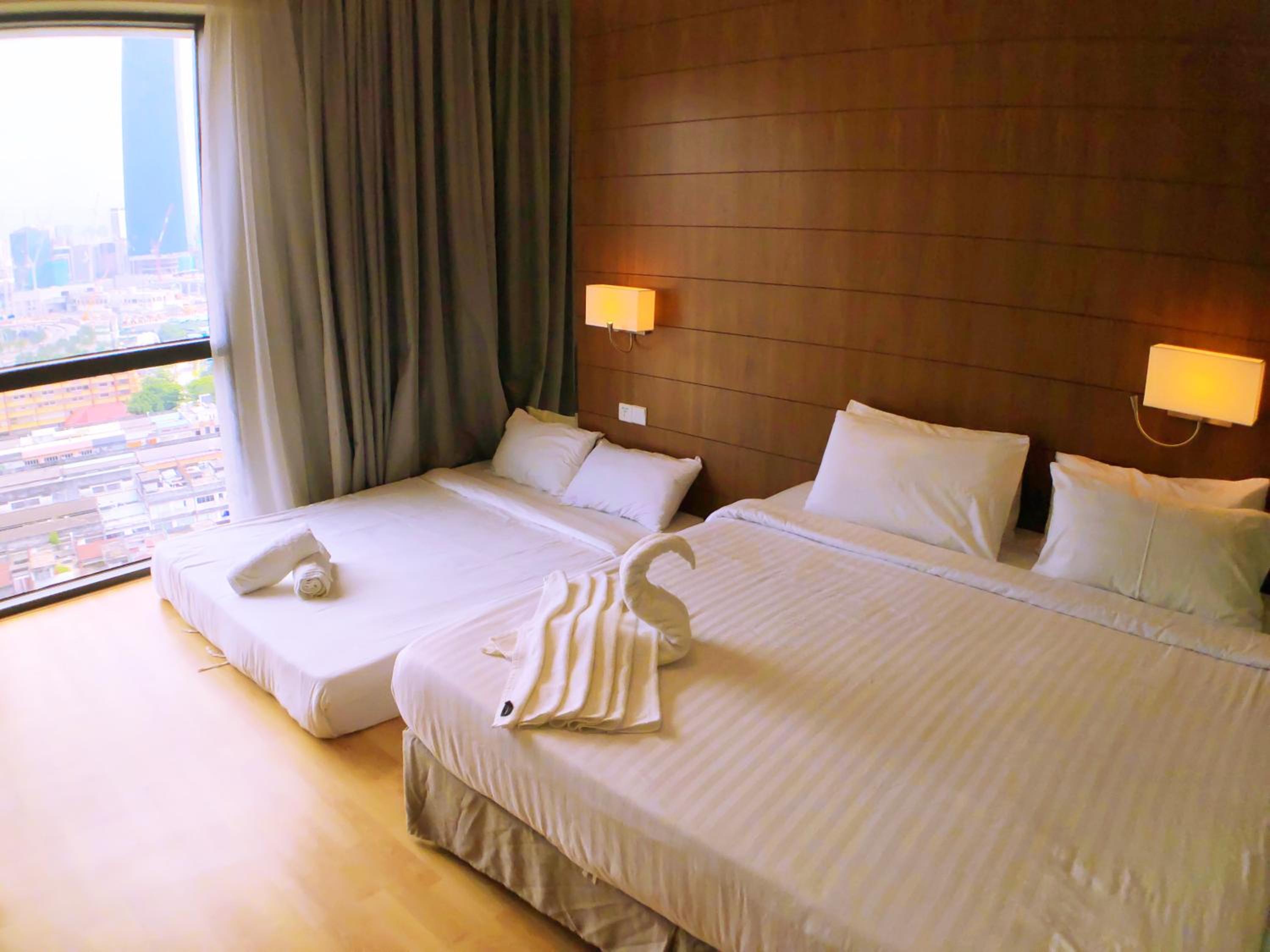 Greystone D' Majestic Place