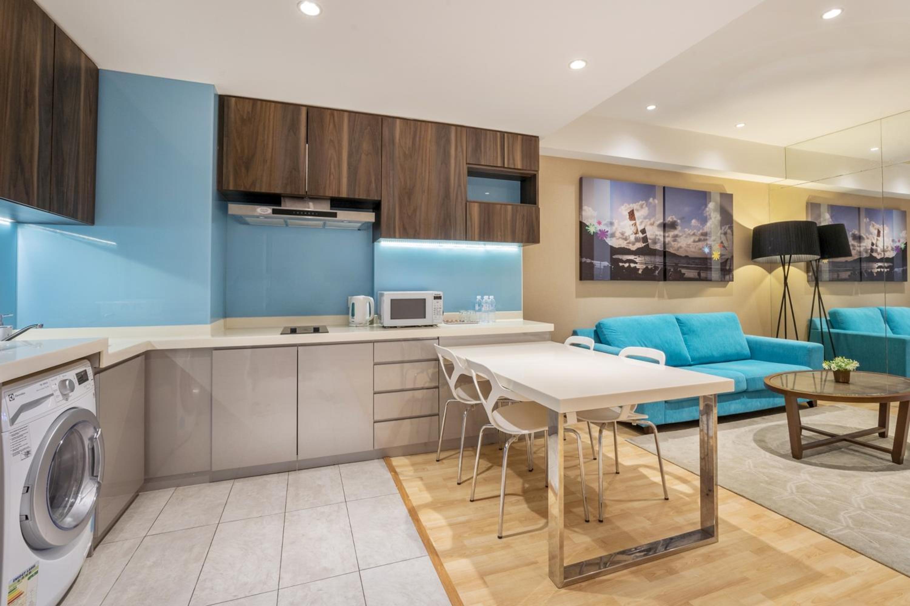 Greystone D' Majestic Place