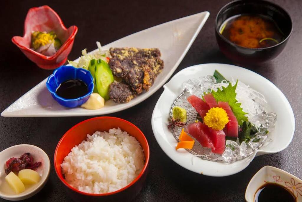 Sushi House