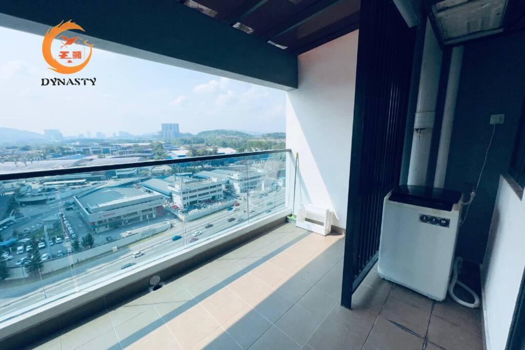 Symphony Tower Limited Big Balcony Studio photo 2