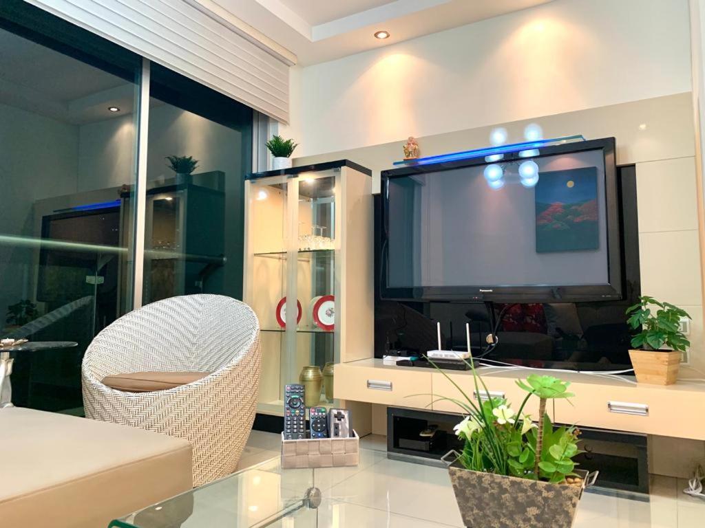 MITEC Publika 2Br Hot tub Sri Hartamas Mont Kiara