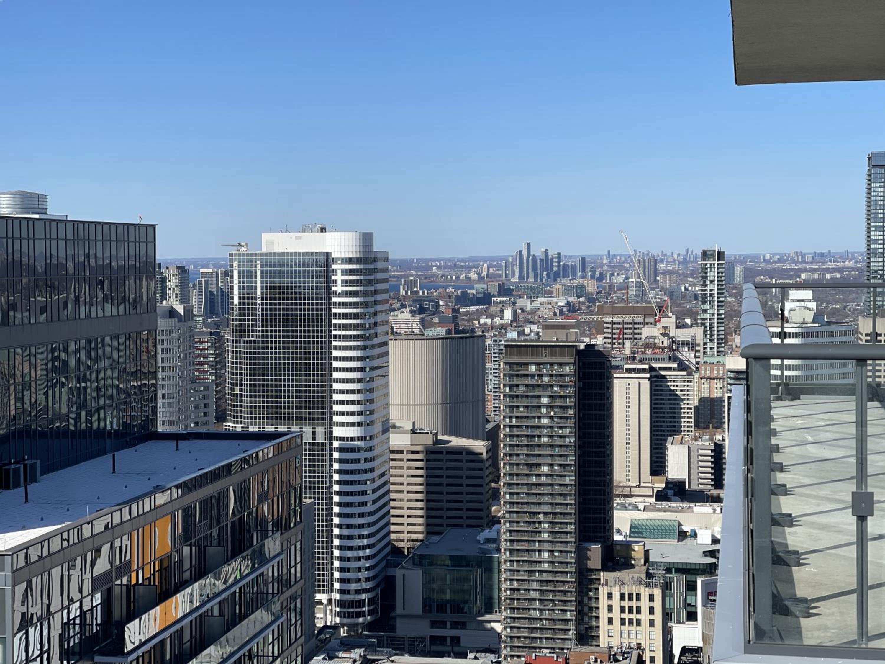 INFIVILLA Boutique Penthouse-Live in the SKY with Amazing Lakeview! Downtown Toronto!B