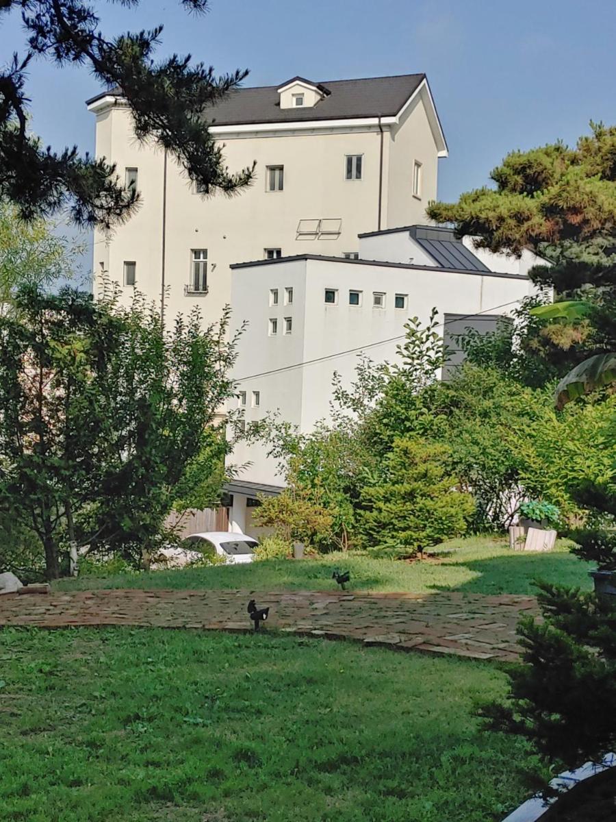 Photo 29