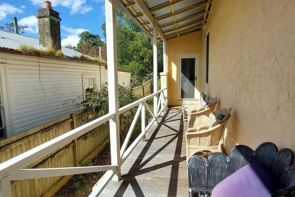 Temora House- classic, pet friendly, close to town
