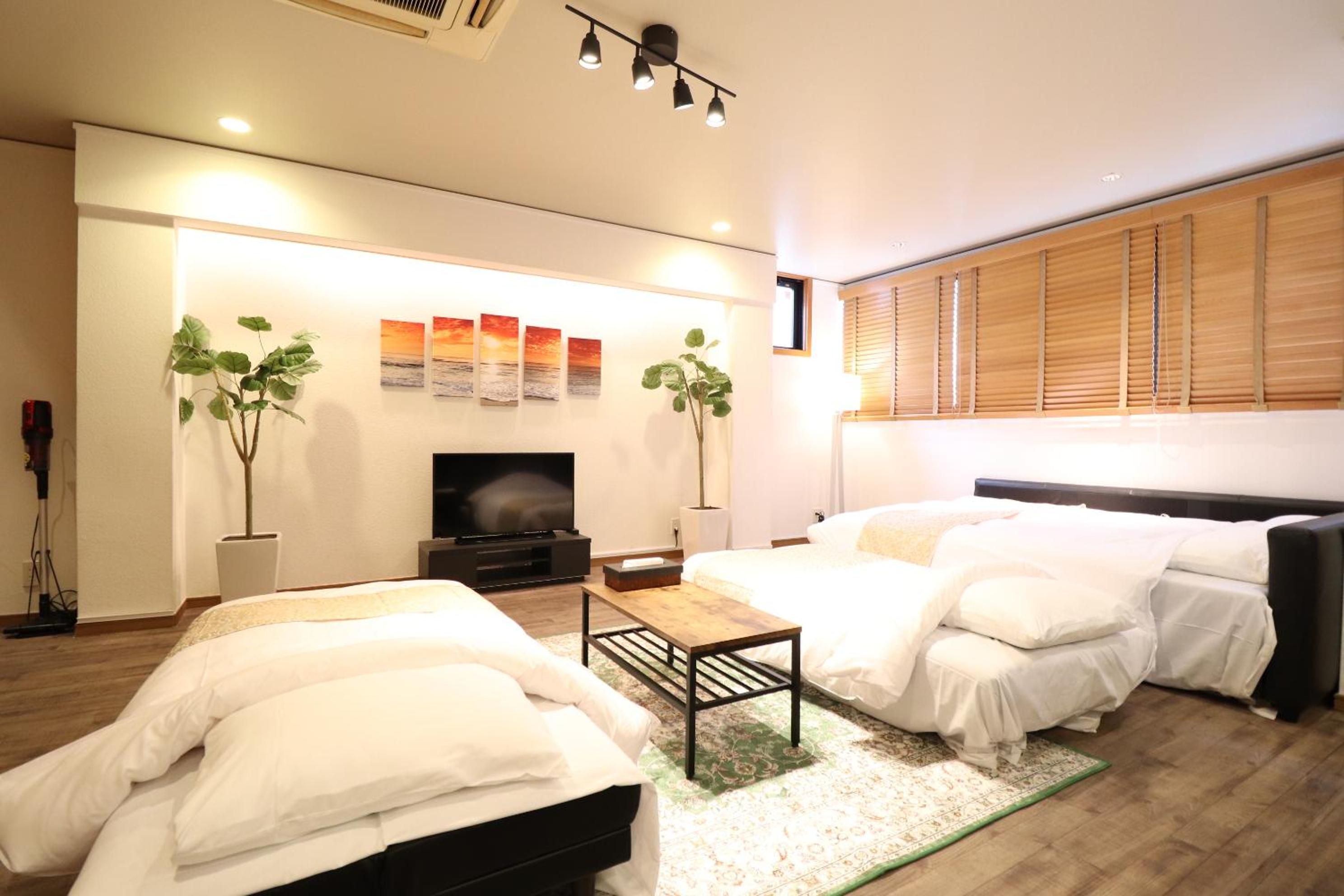 Crane Court KitaHorie