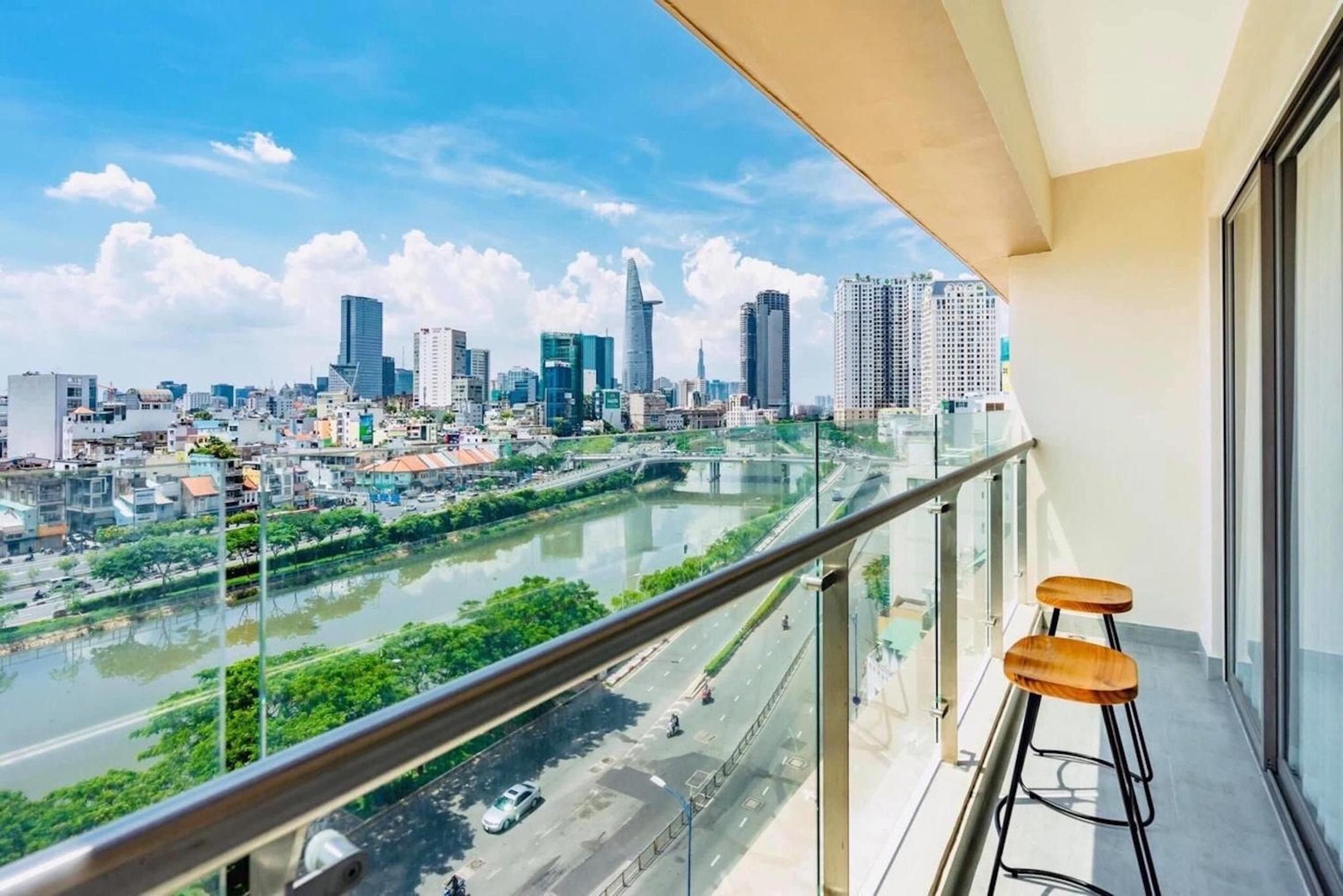 Genius Apartment River Gate Free Pool