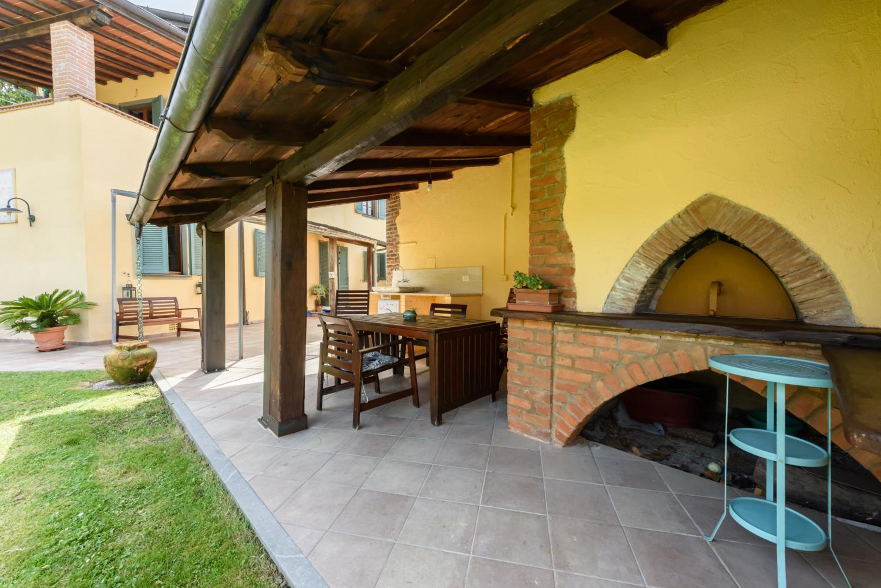 Casina Franca by Mmega view 3