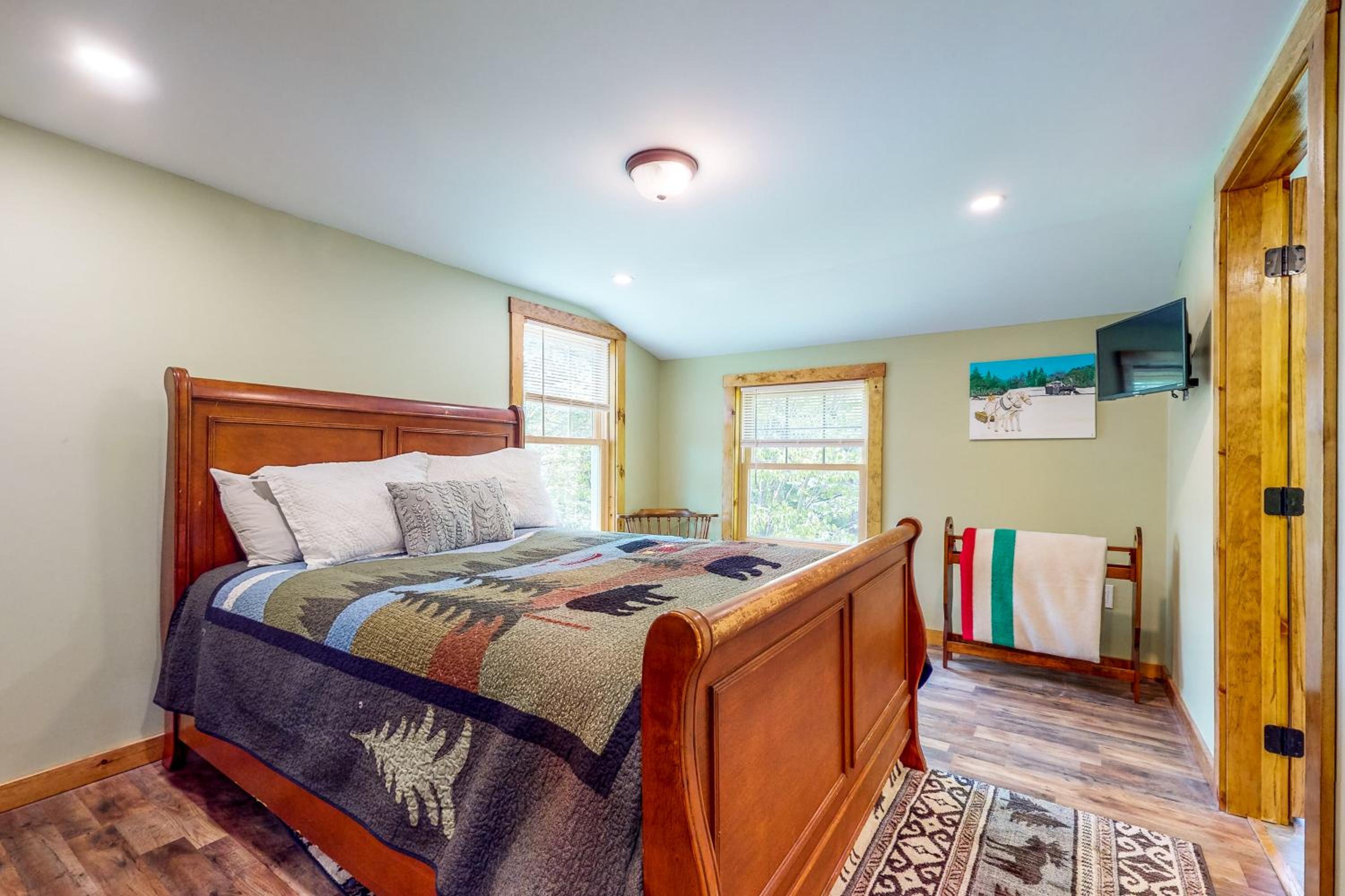 Hike, Fish, Ski! Coos Canyon Lodge in Maine