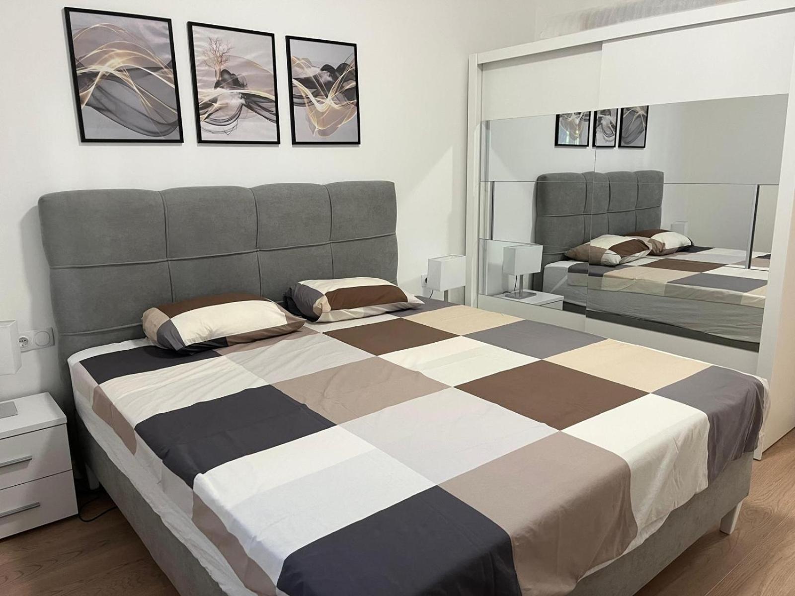 Olive center apartment