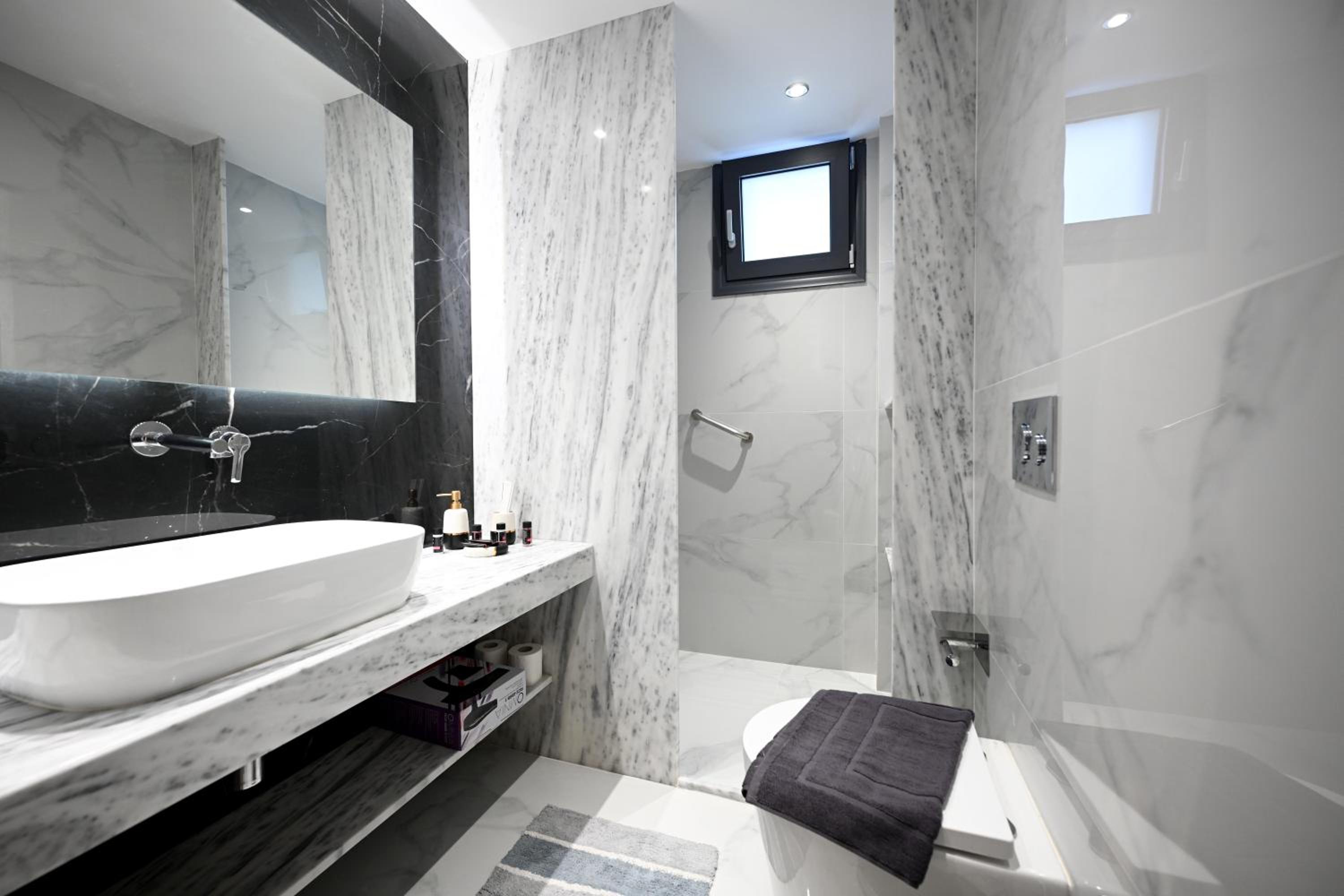 ROYAL VIEW VILLAS view 4