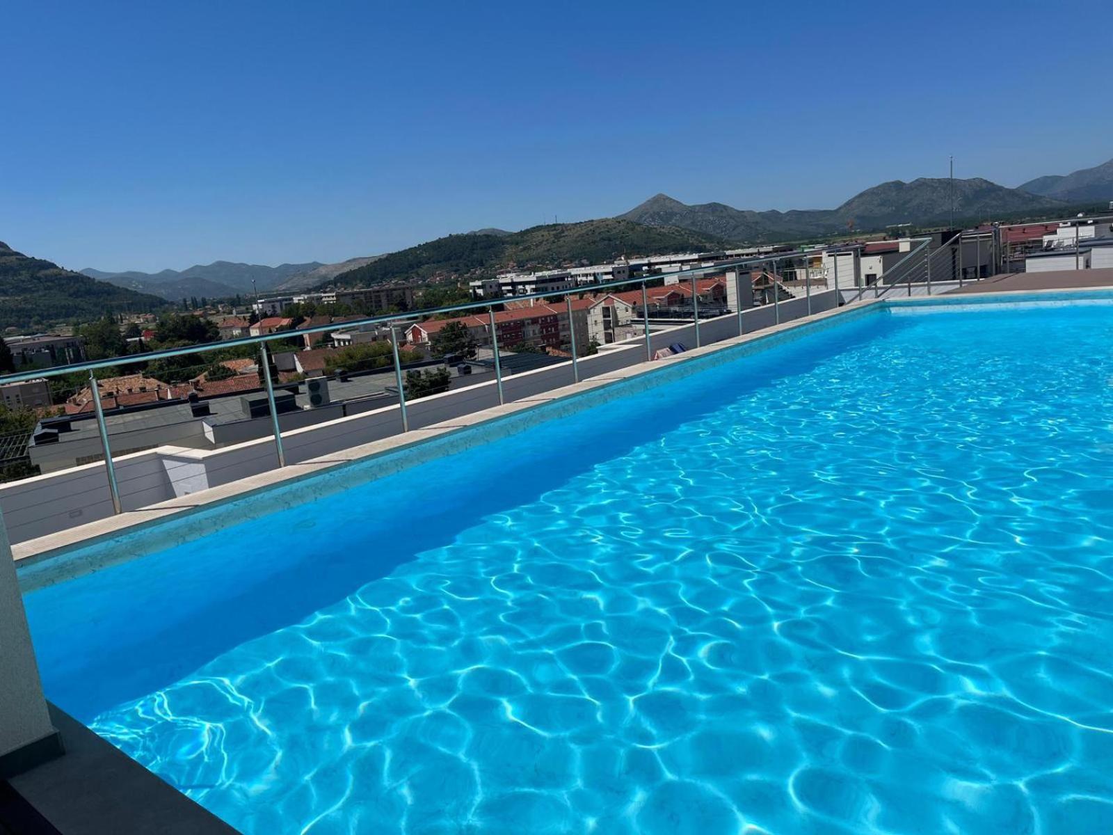 Olive center apartment