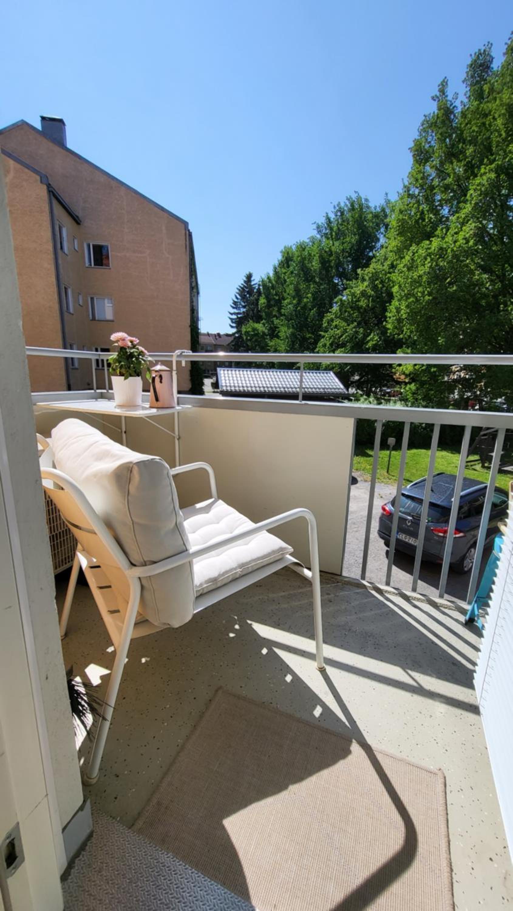 Peaceful and beautiful apartment near railwaystation and city centre