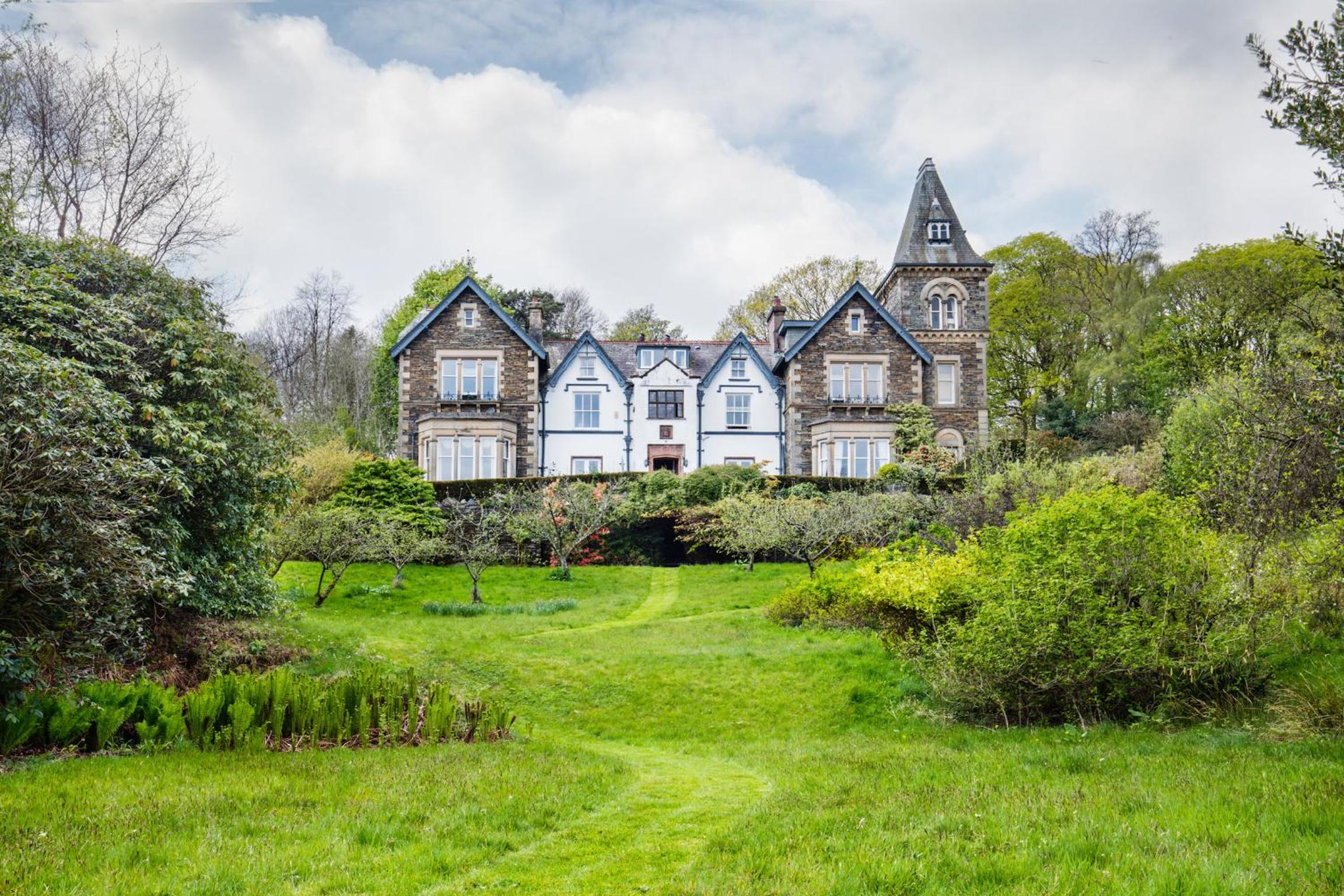 Yewfield Vegetarian Guest house