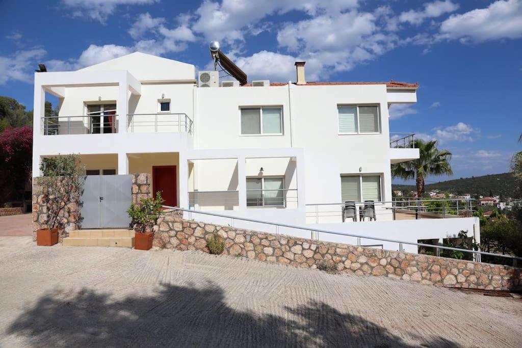 The Sea Star - Korfos Sea View Villa view 5