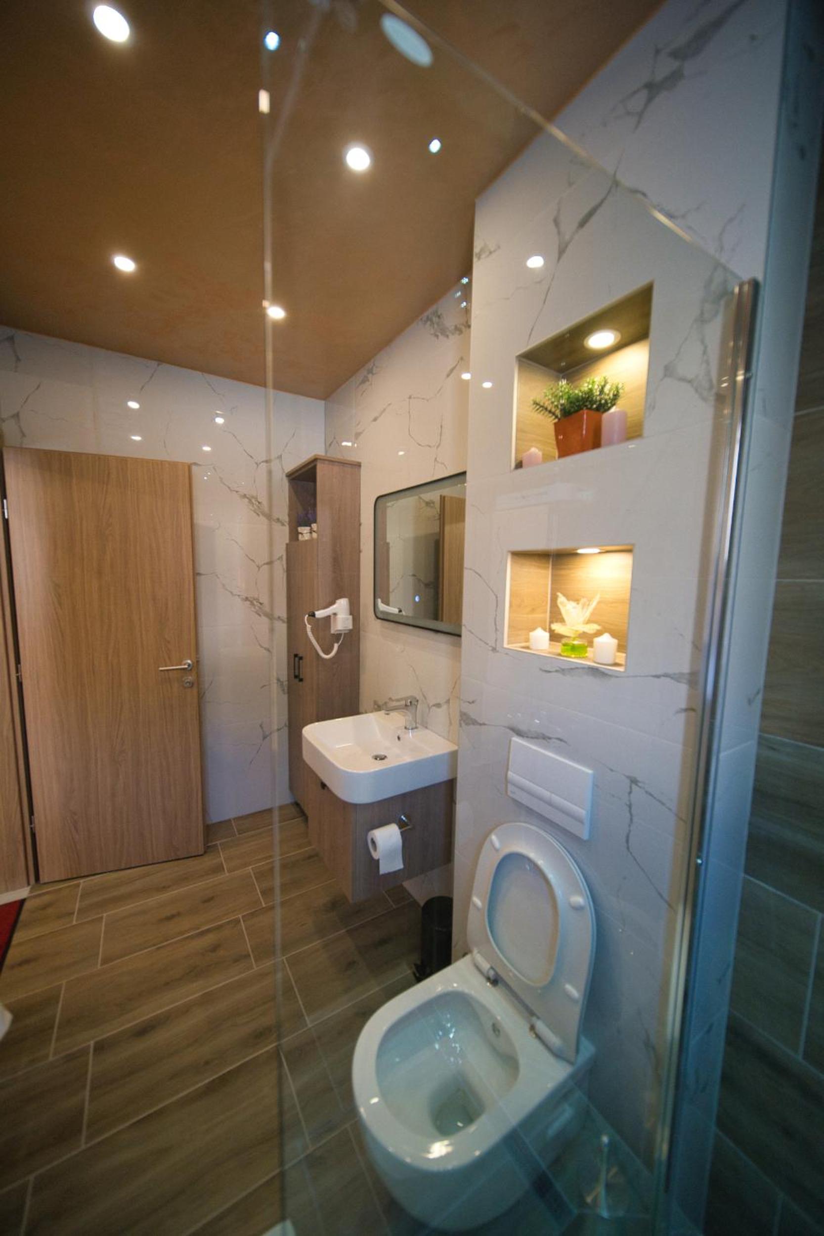 SM Exclusive Apartments