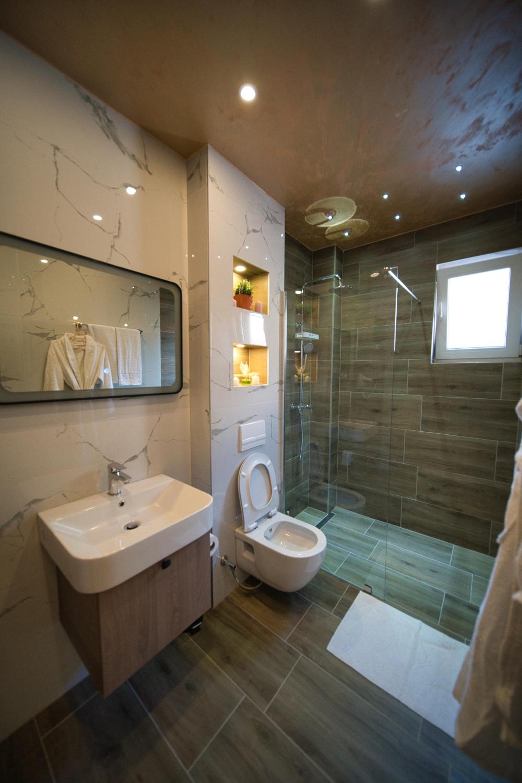 SM Exclusive Apartments