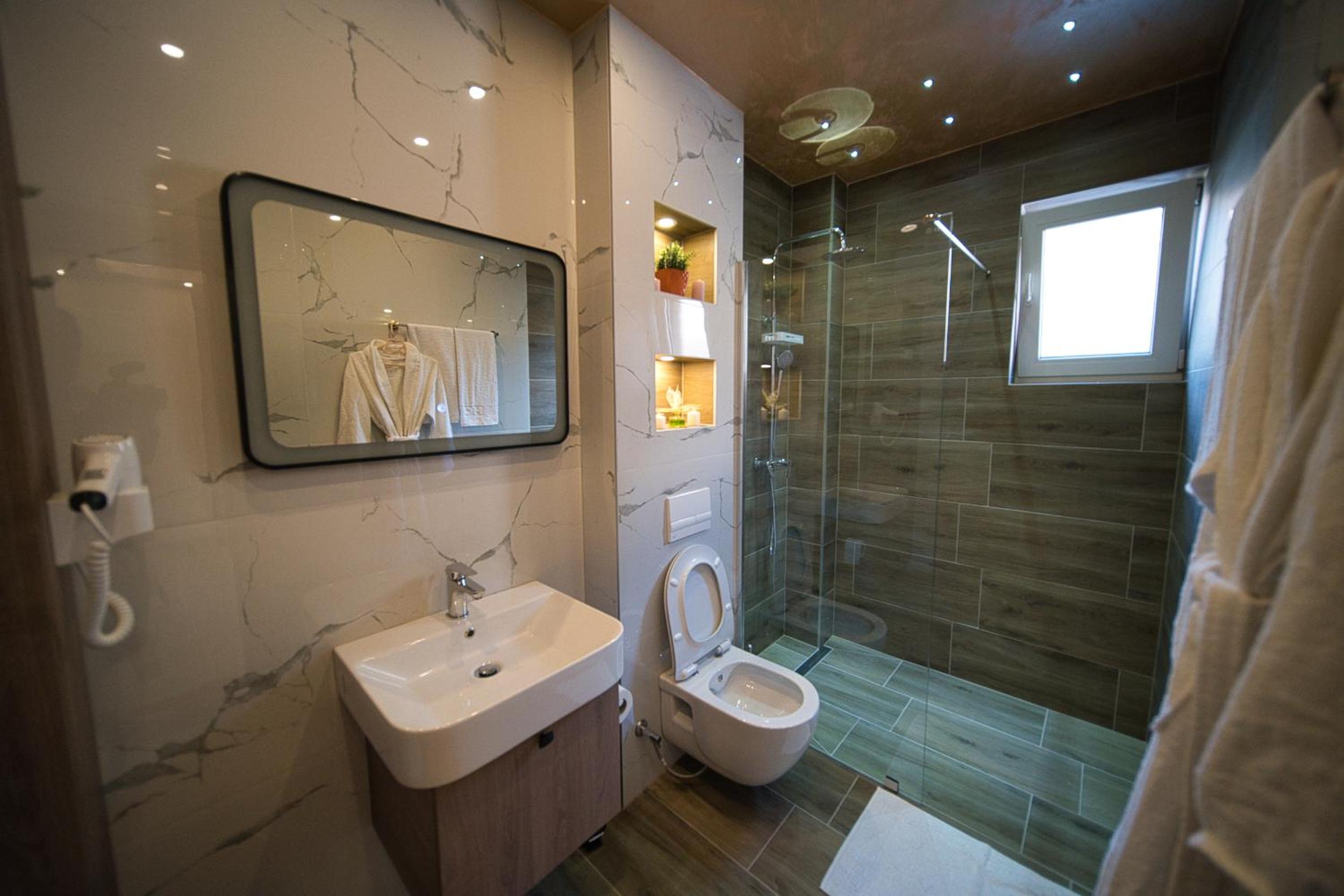 SM Exclusive Apartments