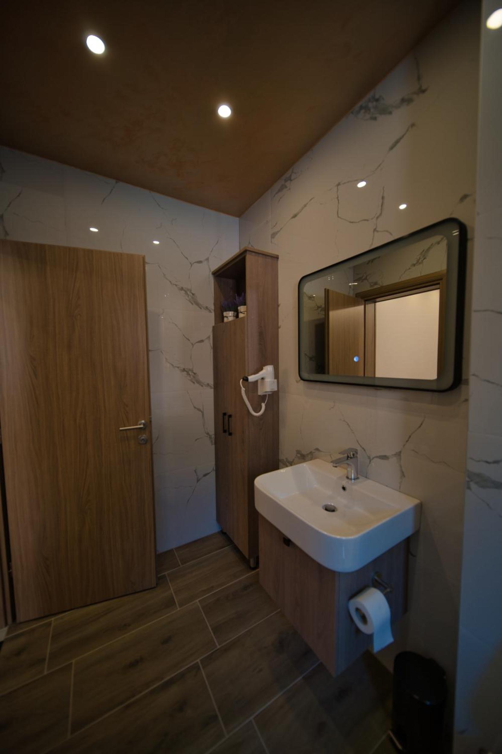 SM Exclusive Apartments