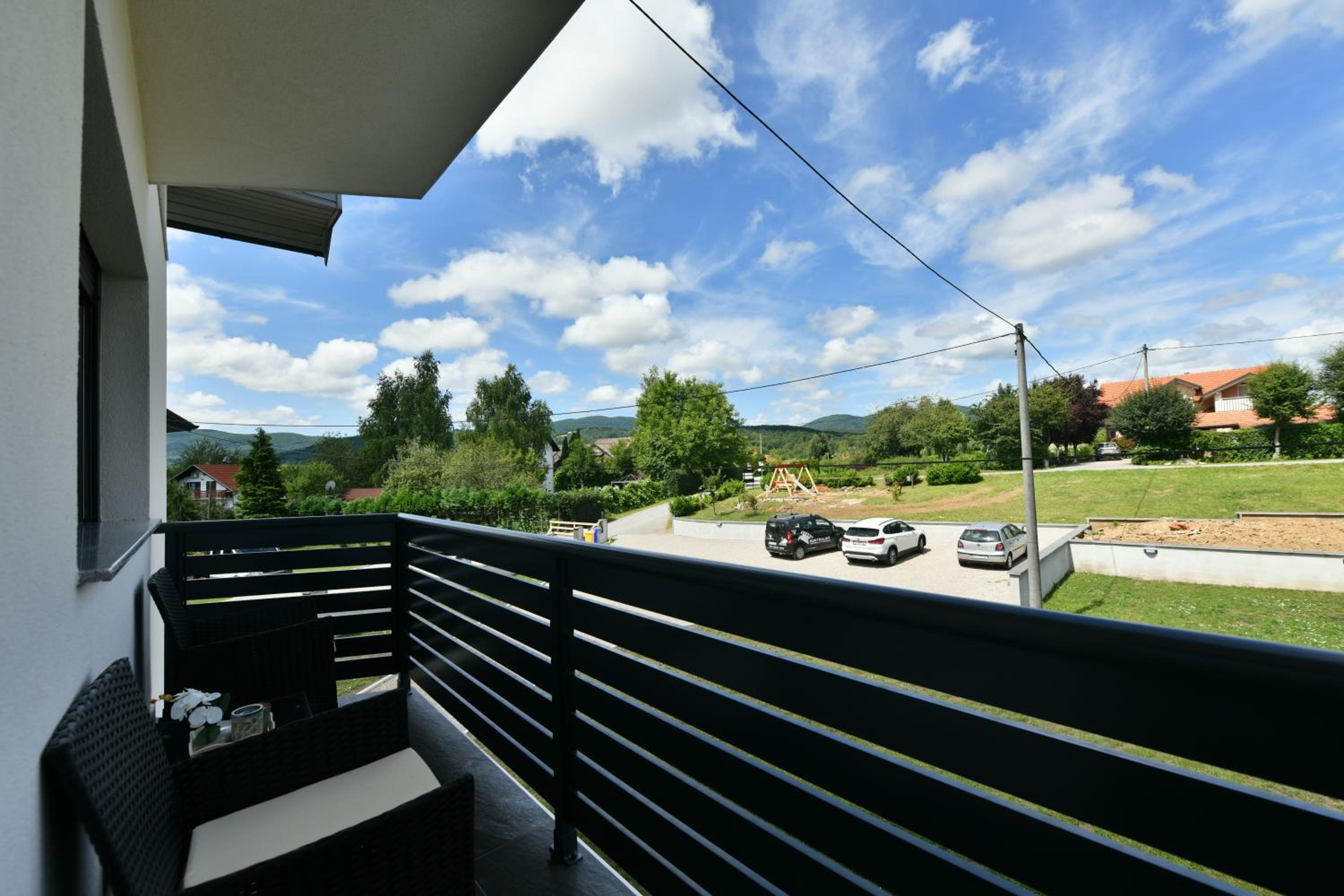 Photo 47