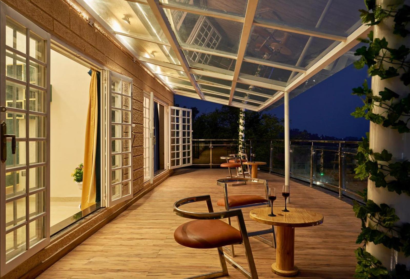 balance & terrace