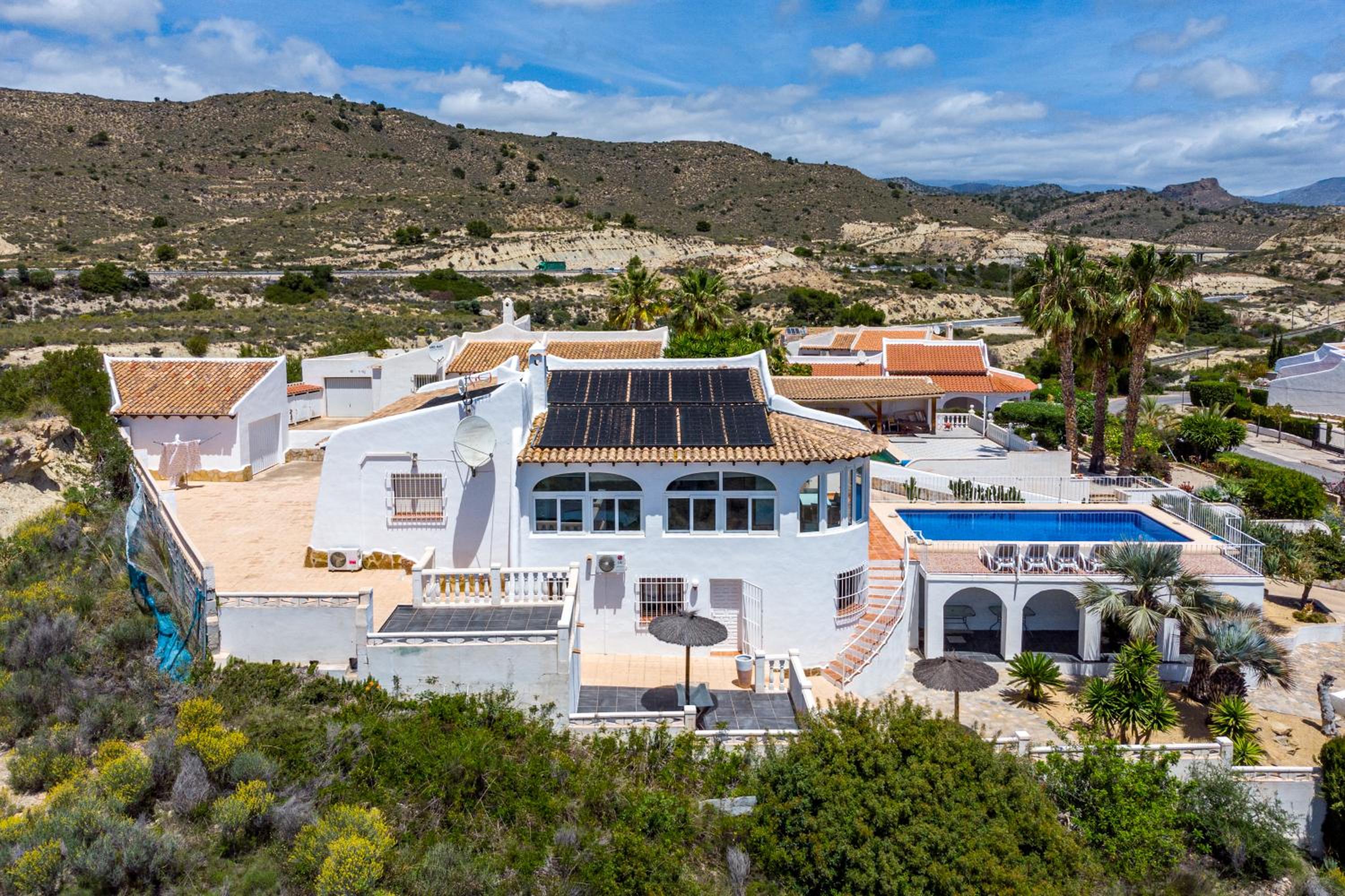 Casa Madroños